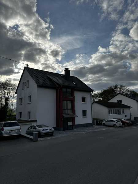                                                               PKW-Au&szlig;enstellplatz, WI-Igstadt, Weingartenstra&szlig;e 5                                                       in Igstadt (Wiesbaden)