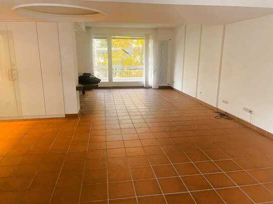 Oberkassel ,Rheinnähe schicke 2-3 Zimmer ETW