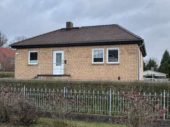 klimatisiertes 5-Raum-Einfamilienhaus mit EBK in Berlin Blankenburg (Weißensee)