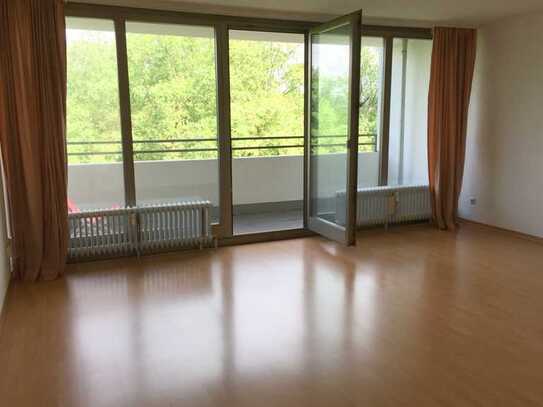 Helles 1-Zi.-Appartment mit Balkon und Einbauküche in Bayreuth