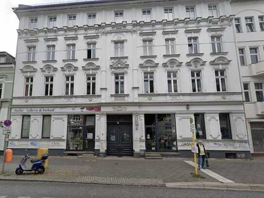 Traumhafte 4-Zimmer- wohnung im sanierten Altbau in Berlin-Niederschönhausen