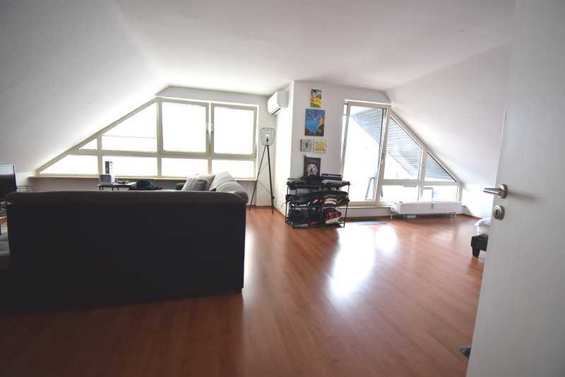                                                               Prima Innenstadtlage, ideal f&uuml;r Berufst&auml;tigen-WG                                                       in Frankfurt am Main-Innenstadt