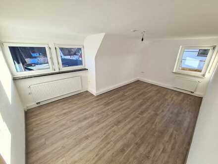 Helle 3-Zimmer Wohnung in Puschendorf // bevorzugt Wochenendheimfahrer