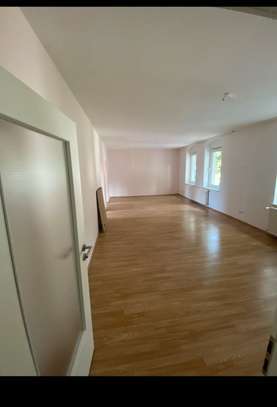 Stilvolle 4-Zimmer-Wohnung in Mülheim An Der Ruhr