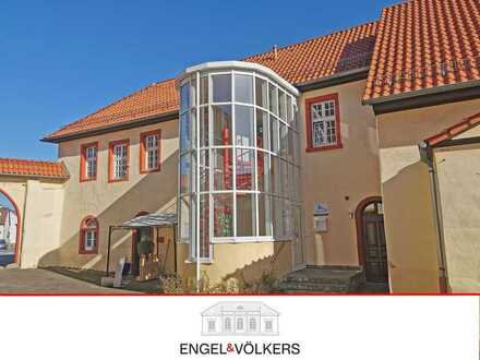 Gewerbe / Eigentumswohnung elegant & reizvoll