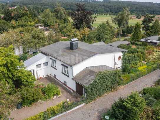 Wohn- oder Ferienhaus in unmittelbarer Nähe zur Natur