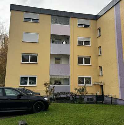 Helle Wohnung in ruhiger Wohnlage inklusive moderner Einbauküche und PKW Stellplatz