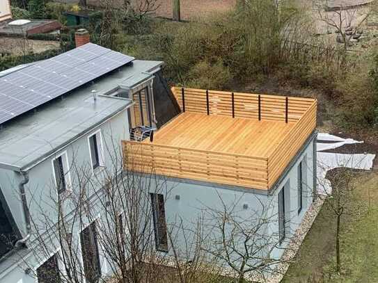 Wunderschön und modern: Remise mit großem Garten in Lichterfelde-West zu vermieten