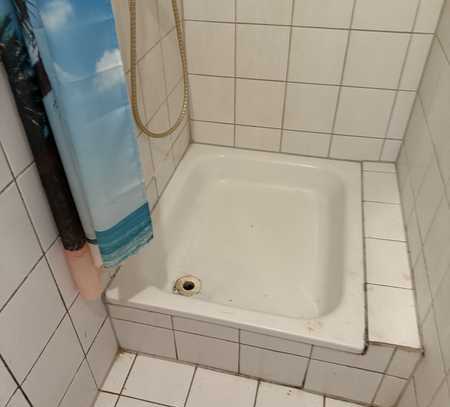 Neuwertige 1,5-Raum-Wohnung in Wiesbaden
