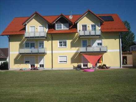 Helle 4-Zimmer-Wohnung mit Balkon