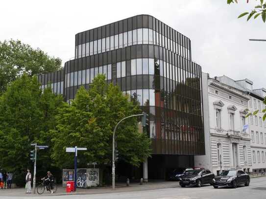 gestaltbare Büroflächen im repräsentativen Altbau im 1. OG ca. 55 m² zu vermieten