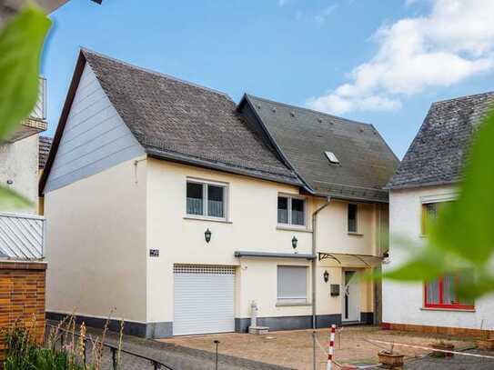 Gepflegtes Einfamilienhaus mit großer Terrasse in ruhiger Lage