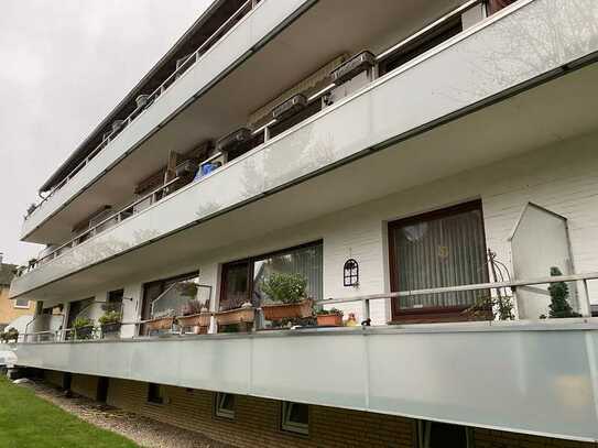 schöne 3 Zi Whg in ruhiger Wohnanlage, Hochparterre, citynah