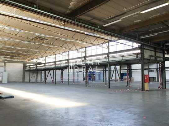 Lager- & Logistikfläche mit Freifläche und Büro in Köln | RUHR REAL