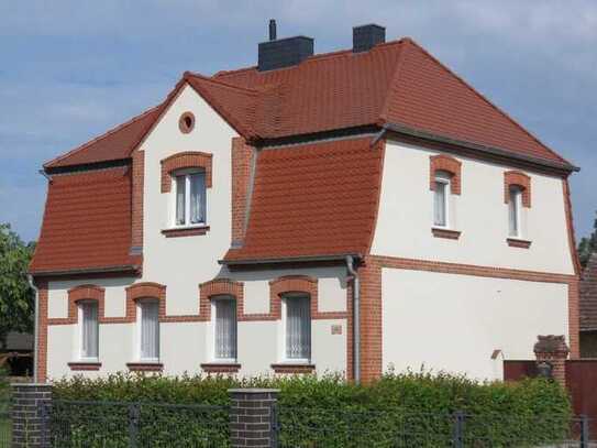 Haus mit Stil am Stadtrand