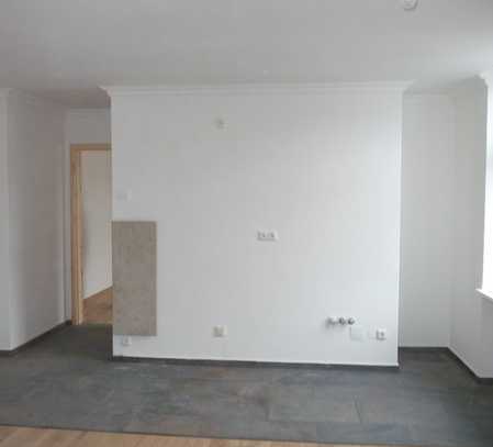 schöner Wohnen im Zentrum - 2 Zimmer Wohnung - Altbau - besonders schick