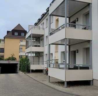 Stuttgart-Untertürkheim - sanierte 3-Zimmer-Wohnung mit Balkon