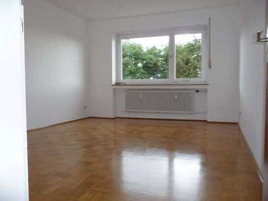 2 ZKB Balkon Lechhausen Blücherstr./2.OG/NICHTRAUCHER, SINGLE