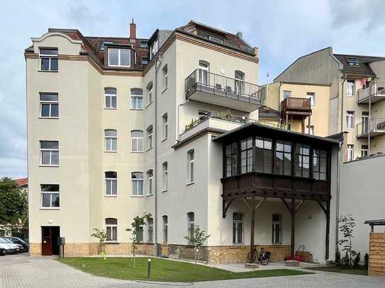 Gewerberäume mit Modernisierungszuschuss im sanierten Gebäudedenkmal. Grundriss flexibel