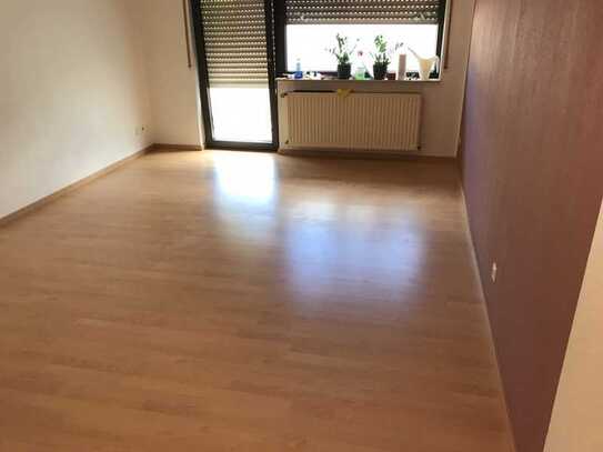 350,00 €, 29 m², 1 Zimmer, Balkon, Kellerraum, Stellplatz