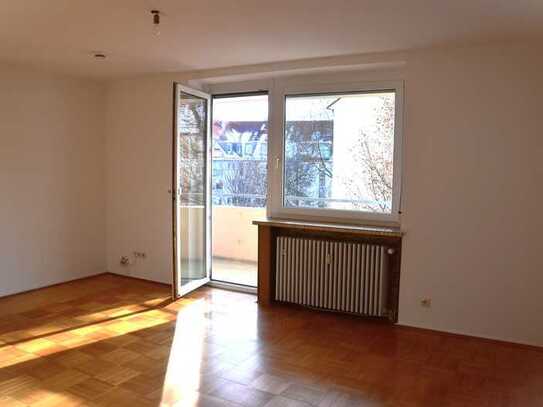 Freundliche 3-Zimmer-Wohnung mit Balkon in Kempten (Allgäu)