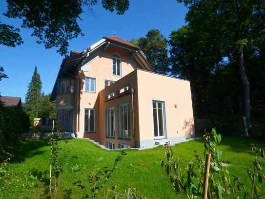 ERSTBEZUG HAUS im HAUS A+Energiesparhaus 6Zi Whg mit Gartenanteil und Kamin