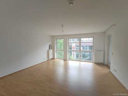 Altersgerechtes Wohnen! 
Dachgeschosswohnung mit Loggia und Tiefgarage in top Lage von Geesthacht