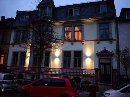 Top sanierte Etagenwohnung mit Balkon,großzügige 5-Zimmer-Wohnung in Hanau