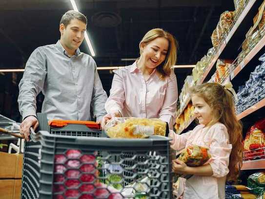 RENDITEOBJEKT. LANGFRISTIG VERMIETET.
Lebensmittelmarkt im ZENTRUM von Eichenau.