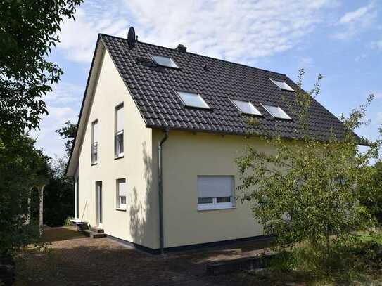 Modernes Einfamilienhaus mit viel Platz, in schöner Lage