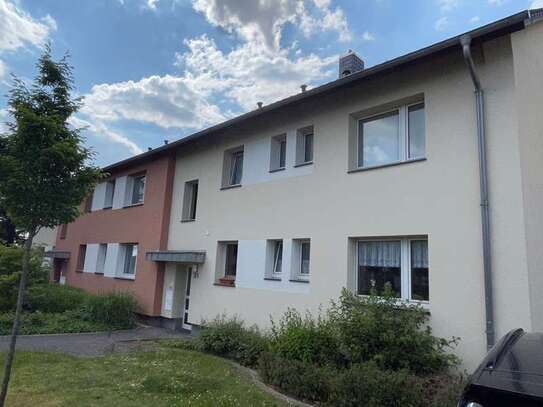 *Reserviert* Gemütliche 4-Zimmer-Wohnung für junge Familien