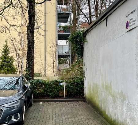 SUCHEN SIE NICHT LÄNGER.... PARKEN SIE!