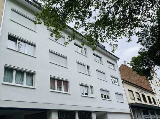 Attraktive 3,0 Zi - Wohnung - Komplett Saniert - Erstbezug