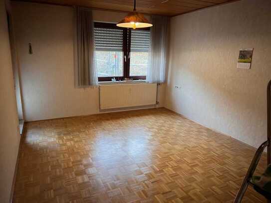 3 Zi City Wohnung in Neckarnähe mit Balkon und TG