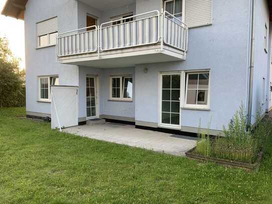 Vollständig renovierte 3-Zimmer-Wohnung mit Balkon und EBK in Baunatal