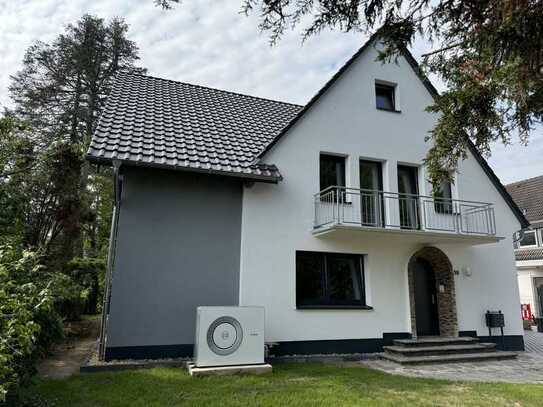 5-Zimmer-Maisonette-Wohnung im Zweifamilienhaus, Erstbezug nach Neubau und Sanierung