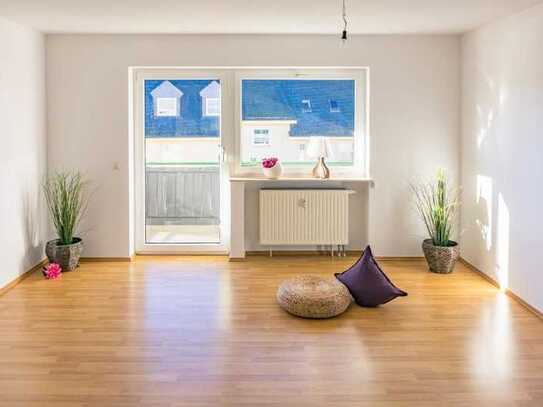 Wunderschöne Balkonwohnung mit Dusche & Wanne