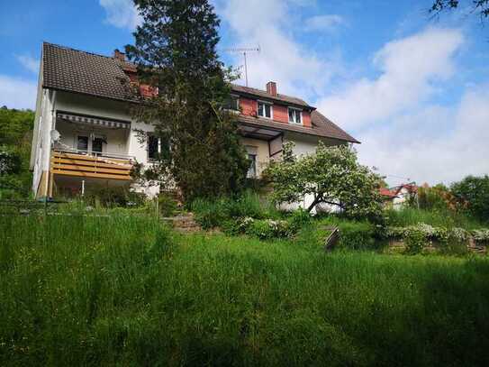 Mehrgenerationenhaus - freistehendes, sonniges 3-Familienhaus in Murrhardt-Alm