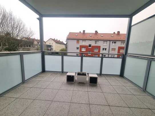 3 ZKB ETWohnung mit großem Balkon in Pirmasens zu verkaufen.