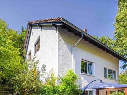 Schuch Immobilien - Raumwunder - Einfamilienhaus in ruhiger Lage Eppstein - freistellbar