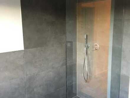 Erstbezug nach Kernsanierung Maisonettewohnung