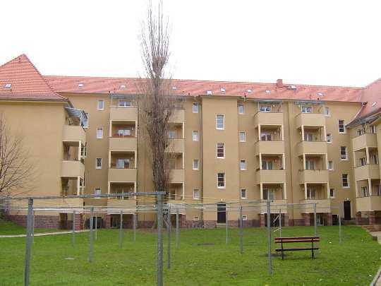 Sanierte 2 Raum Wohnung mit Balkon
