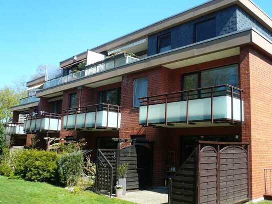 Helle 2,5-Zimmer-Wohnung mit Balkon in Niendorf