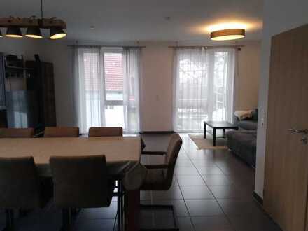 Wunderschöne helle und freundliche 5-Zimmer-Wohnung mit Balkon und EBK in Zweiflingen