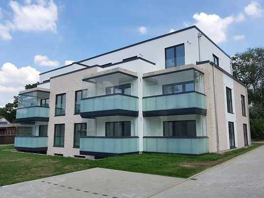 Neubau 2-Zimmerwohnung mit einem Balkon und einer Einbauküche