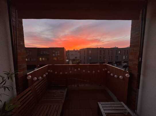 ZWEITBEZUG: 2-Zimmer Wohnung mit Balkon und EBK im Buchholzer Grün