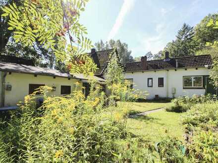 Mehrfamilienhaus mit viel Potenzial auf schönem Grundstück in direkter Waldlage