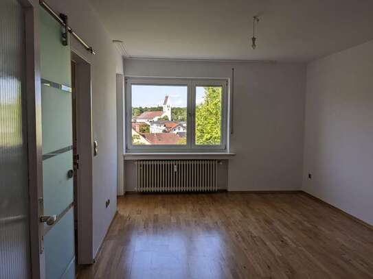 Geräumige, schöne 1-Zimmer-Wohnung in Gauting