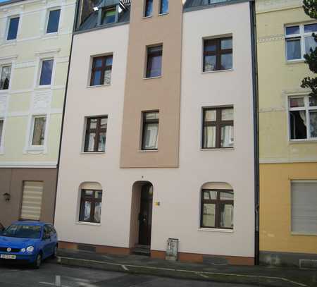 Helle ein Zimmerwohnung