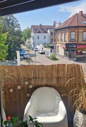 2-Zimmerwohnung mit Balkon in zentraler Lage auf dem Waldhof